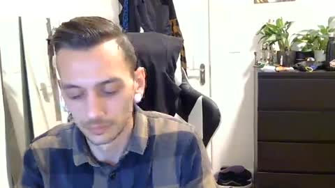 georgek0011 online show from June 13, 10:39 pm