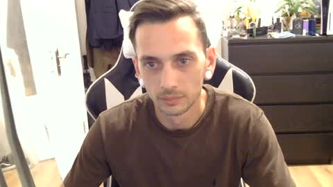 georgek0011 online show from August 16, 9:08 pm