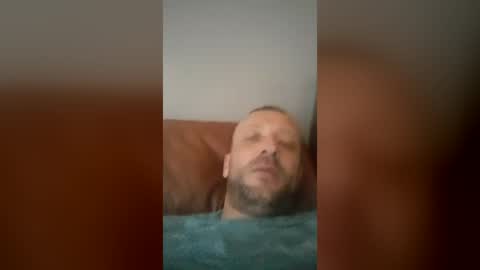 georgemac2405 online show from July 4, 5:42 am