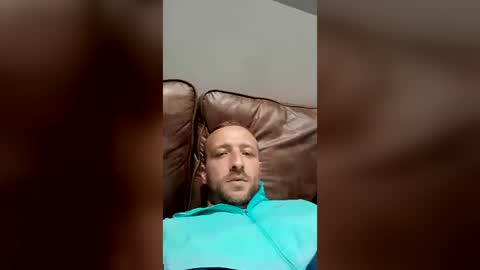 georgemac2405 online show from July 6, 4:21 pm