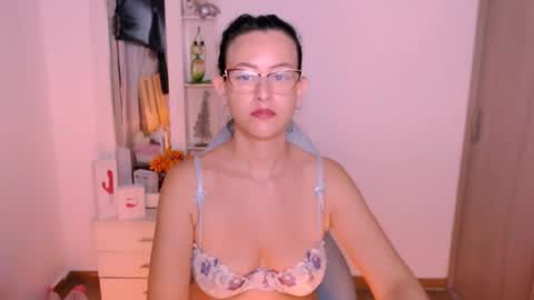 georgina Ferrer online show from August 6, 2:54 am