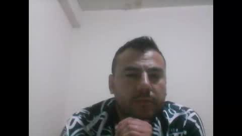 gerardopinedaunah online show from March 26, 11:03 am
