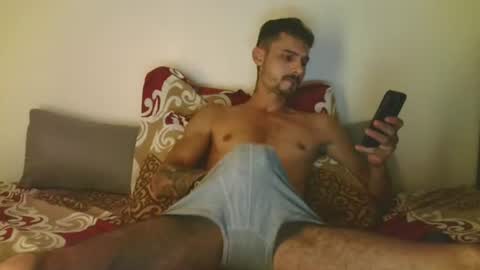 HeteroGermanbigdic77 online show from August 15, 7:40 pm