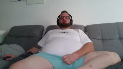 Phil online show from August 3, 12:34 pm