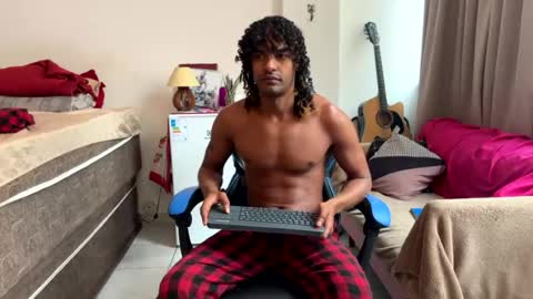 gerson229 online show from August 11, 11:12 am