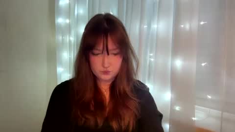 Lora online show from August 11, 7:38 pm