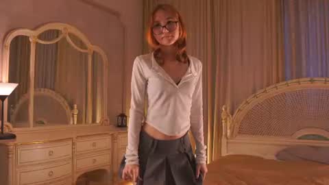 Kristy online show from September 2, 2:41 pm
