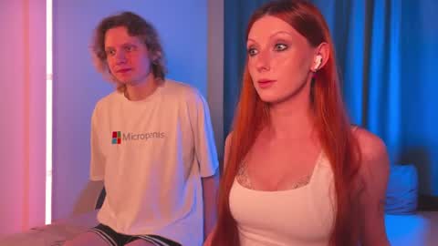 gethigh_ online show from June 12, 11:56 pm