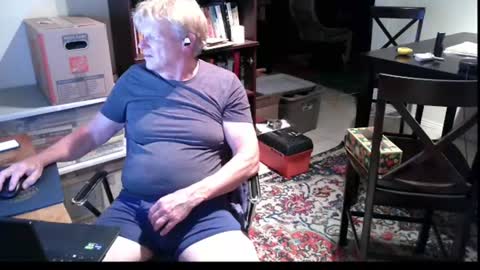 Gethyn online show from August 12, 4:37 am
