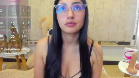 Danna Astrom online show from August 14, 6:39 am