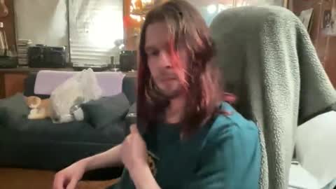 ghostboygbc online show from May 10, 7:43 am