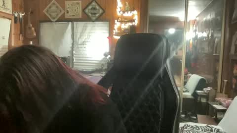 ghostboygbc online show from June 21, 5:19 am