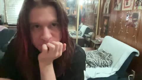ghostboygbc online show from August 12, 5:21 am