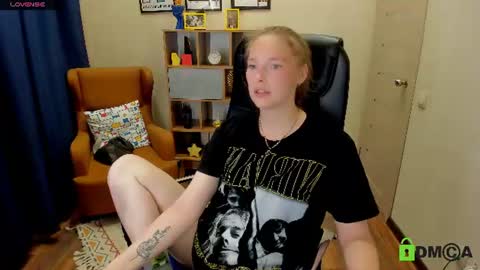 Sweety online show from July 5, 3:20 am