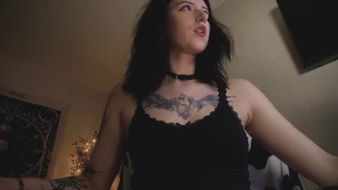ghoticspectre online show from August 14, 4:43 pm