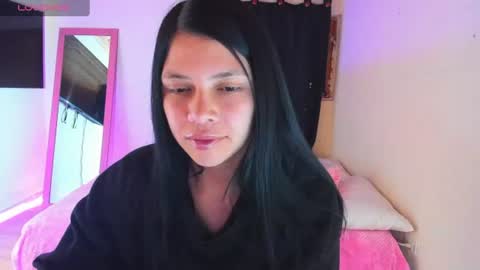 giaaaa  online show from September 3, 2:36 am