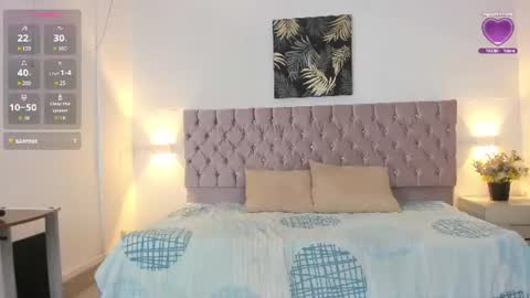 gia_willliams online show from July 25, 3:05 pm