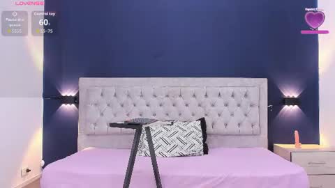 gia_willliams online show from July 29, 12:12 pm