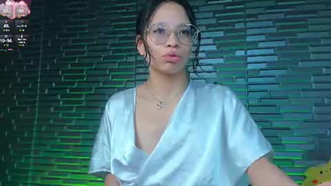 giaa rossi online show from August 11, 7:27 pm