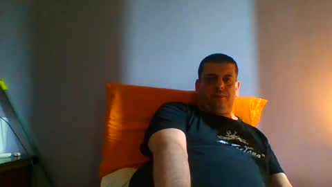 giaco1982 online show from August 12, 7:11 am