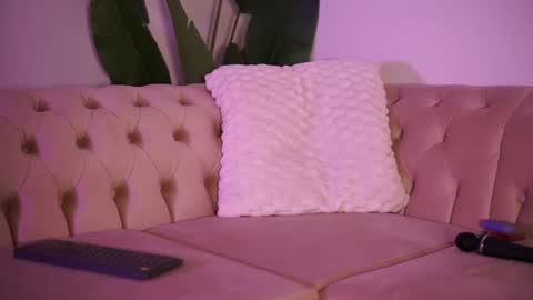 giainked online show from August 5, 11:58 pm