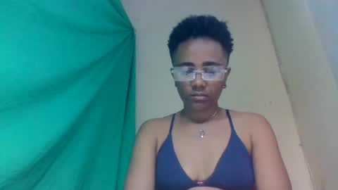 gialbloody online show from August 15, 10:41 am