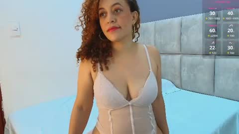 giamonroee online show from August 8, 1:11 pm