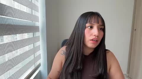 Gianna Lee online show from April 14, 7:54 pm