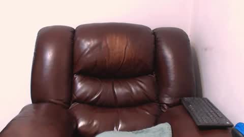 gianni_lion online show from July 23, 8:22 pm