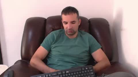 gianni_lion online show from July 30, 10:11 am