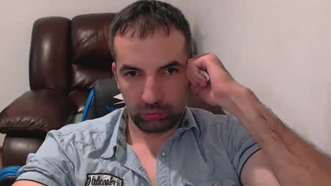 gianni_lion online show from August 3, 11:12 pm