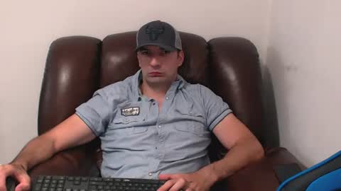 gianni_lion online show from August 8, 7:47 pm