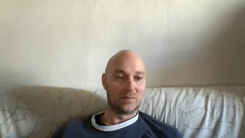 giannipaciotti online show from April 11, 10:00 am