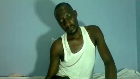 giant_couple online show from August 12, 3:42 am
