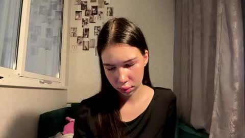 gidgetpetrullo online show from July 31, 1:39 pm