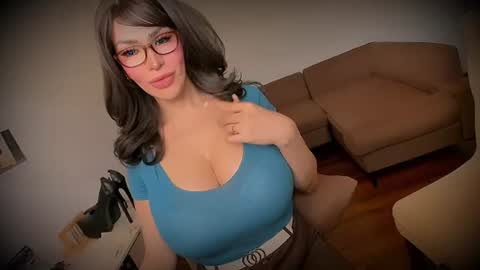 Ms. Abby online show from August 5, 4:54 am