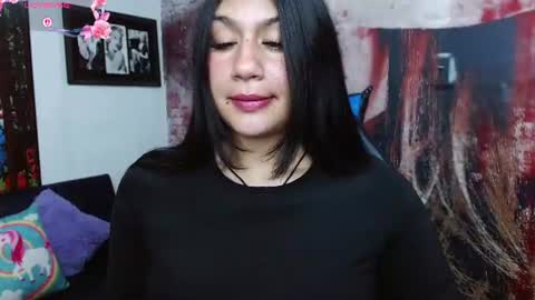 Gigi 3 online show from August 10, 9:27 pm
