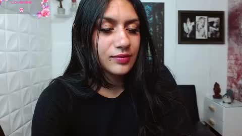 Gigi 3 online show from August 14, 9:18 pm