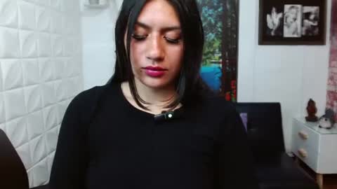 Gigi 3 online show from August 15, 12:36 am