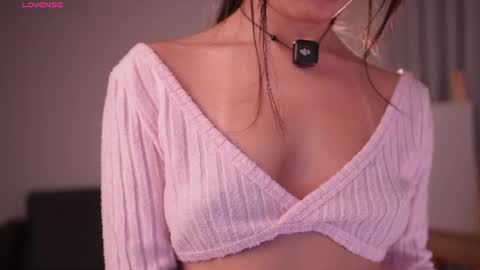 GIGI online show from August 7, 2:55 am