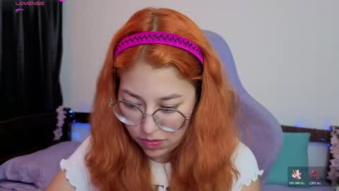 gigimooon online show from May 24, 1:52 am
