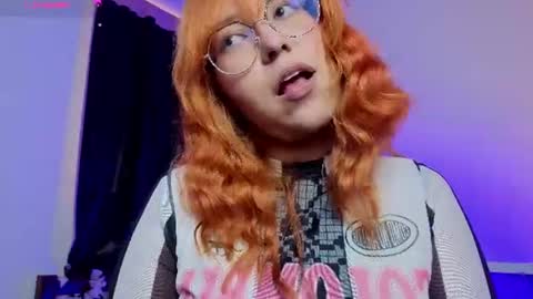 gigimooon online show from June 27, 8:22 pm