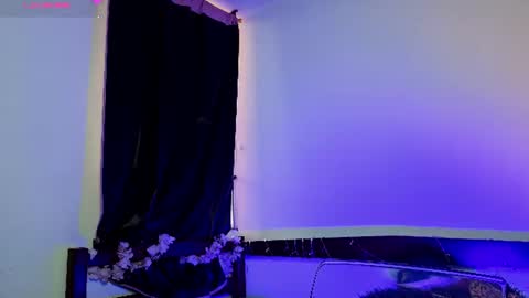 gigimooon online show from June 27, 9:28 pm