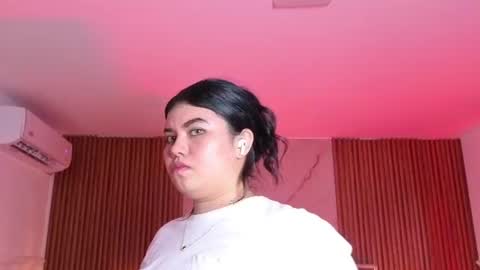giia online show from August 4, 5:43 pm