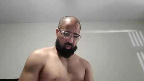 gilberfri online show from June 1, 3:42 am