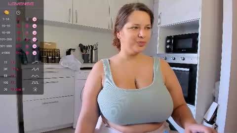 Gilly online show from July 16, 2:51 pm