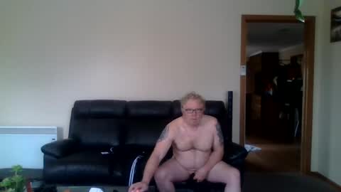 gimmmieoooo online show from July 25, 1:53 am