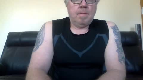 gimmmieoooo online show from July 26, 12:48 am