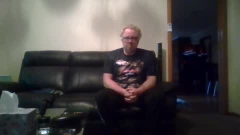 gimmmieoooo online show from July 26, 7:02 am