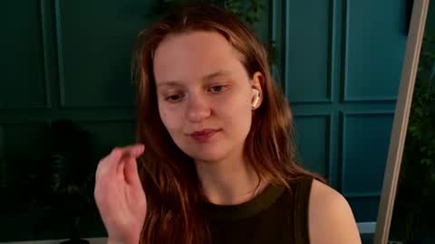 Gina online show from July 30, 9:27 am